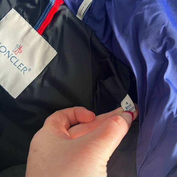 ❄️Moncler Kids Jacket size 4 - Picture 3 of 3